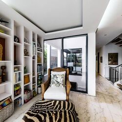 Harbourfront Avenue (D4), Terrace #448924381